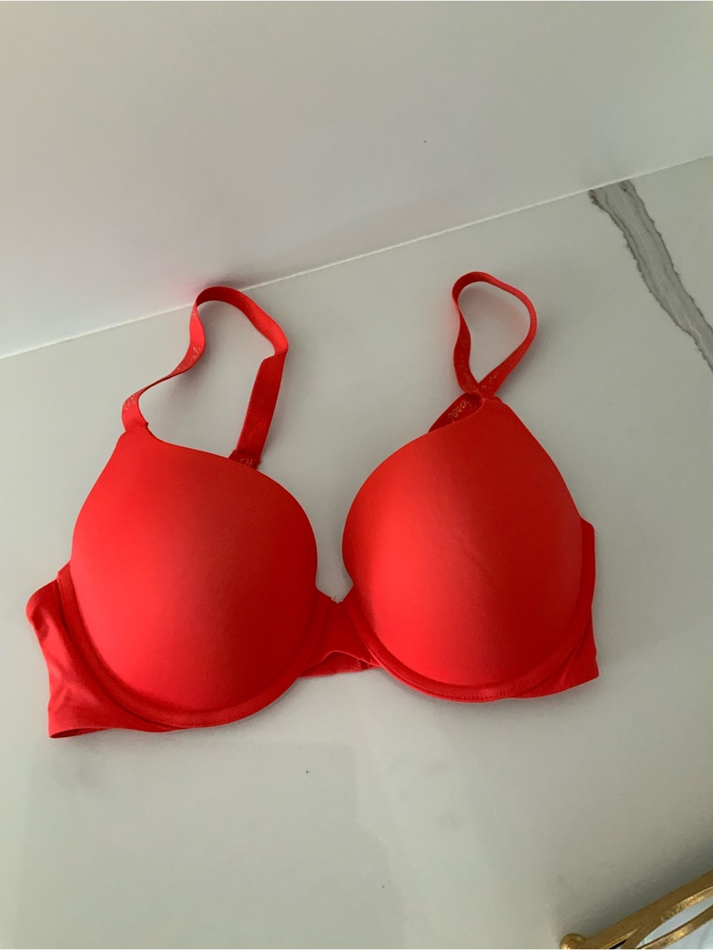 Victorias Secret Bra 34D Red T-Shirt Push Up Full Coverage Underwire Fancy Strap